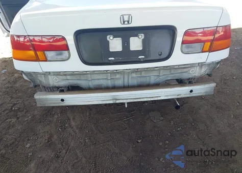 1996 Honda Civic Dx z USA, uszkodzony, nr VIN 1HGEJ6222TL065795